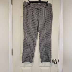 Briggs Petite 14PS Black White Geometric Diamond Stretch Ankle Capri Pants